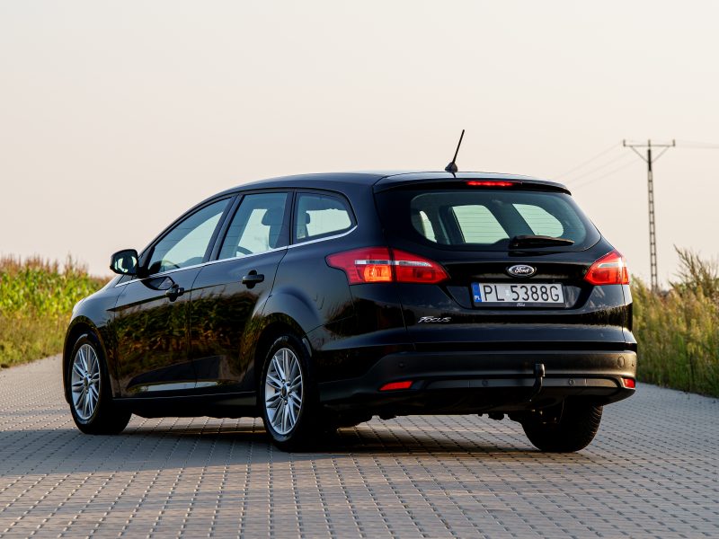 Ford Focus MK3 Lift kombi, 2017 r. Titanium, 1.5 TDCi, PowerShift (II gen.)