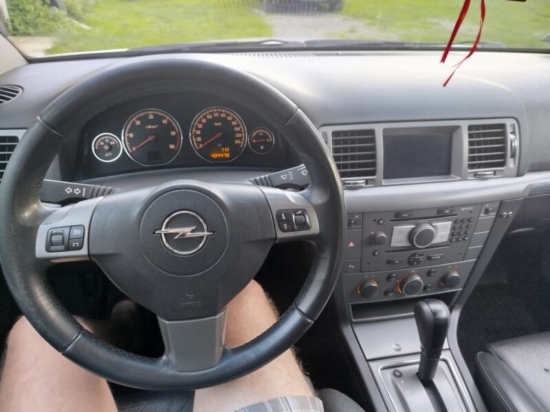 Opel Signum 1.9CDTi 150km 2006r