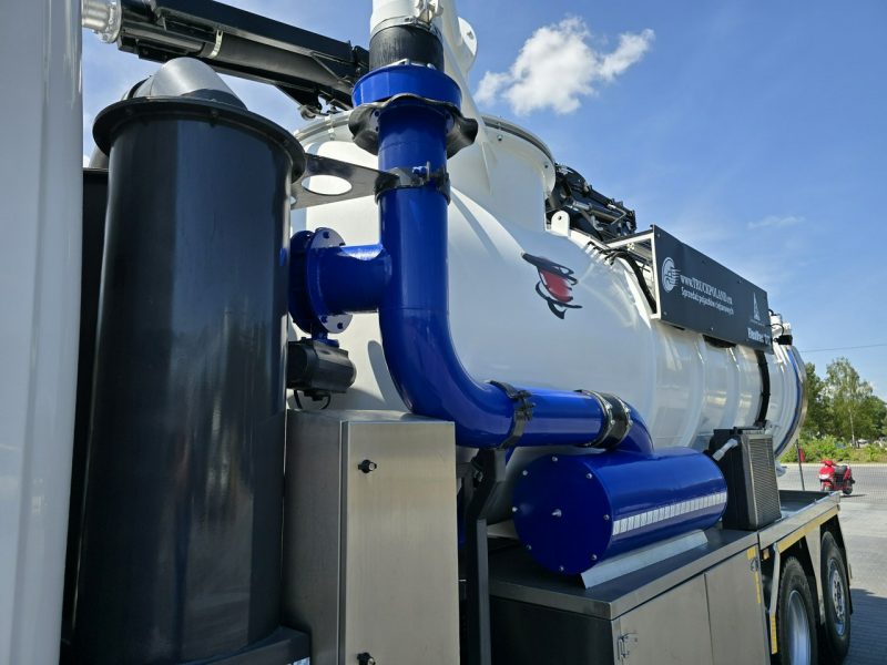 Scania Larsen FlexVac 311 Ładowarka próżniowa ssąca koparka ssąca substancje sypkie odkurzacz WUKO Saugbagger
