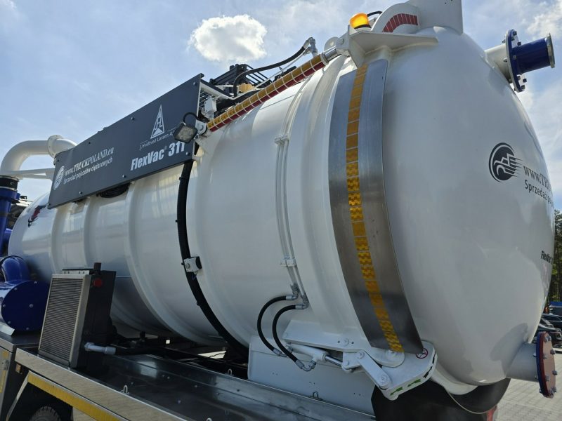Scania Larsen FlexVac 311 Ładowarka próżniowa ssąca koparka ssąca substancje sypkie odkurzacz WUKO Saugbagger