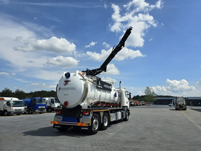 Scania Larsen FlexVac 311 Ładowarka próżniowa ssąca koparka ssąca substancje sypkie odkurzacz WUKO Saugbagger