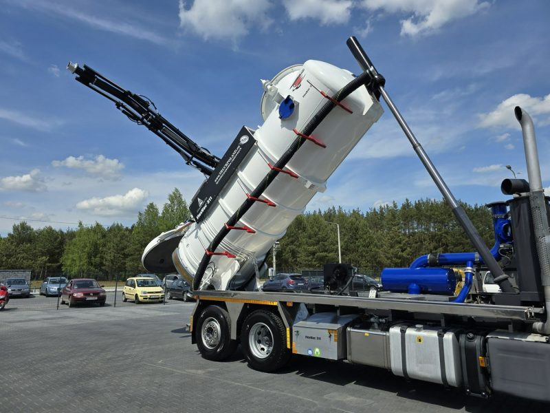Scania Larsen FlexVac 311 Ładowarka próżniowa ssąca koparka ssąca substancje sypkie odkurzacz WUKO Saugbagger