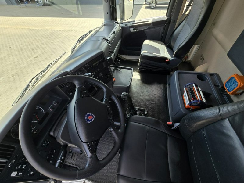 Scania Larsen FlexVac 311 Ładowarka próżniowa ssąca koparka ssąca substancje sypkie odkurzacz WUKO Saugbagger