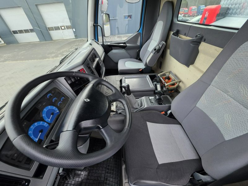 Renault MTS DINO 3 odkurzacz koparka ssąca substancje sypkie ładowarka koparka ssąca substancje sypkie odkurzacz WUKO Saugbagger