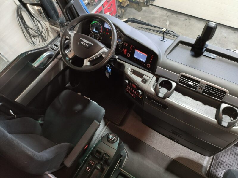 MAN TGX 18.480 STANDARD XXL E6 Bogato Wyposażony UNIKAT STAN !!! Automat Klima Postojowa Pełny Serwis Bogato Wyposażony Stan IGŁA