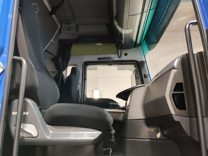 MAN TGX 18.480 STANDARD XXL E6 Bogato Wyposażony UNIKAT STAN !!! Automat Klima Postojowa Pełny Serwis Bogato Wyposażony Stan IGŁA