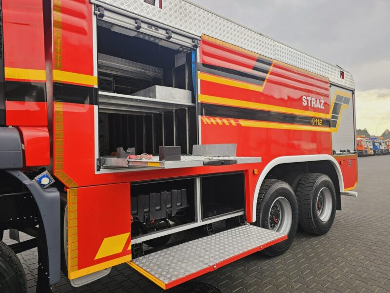 MAN TGS 26.440 6x6 9500 l woda + 950 piana Stolarczyk straż pożarna TGS 26.440 6x6 9500 l woda + 950 piana Stolarczyk straż pożarna
