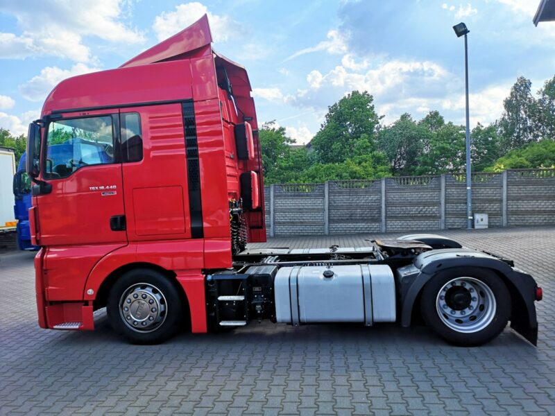 MAN TGX 18.440 XLX MEGA Automat E.6 Po Kontrakcie Serwisowym! Salon Polska! Jeden Właściciel! Euro 6! 2x Zbiorniki! Międzynarodówka!