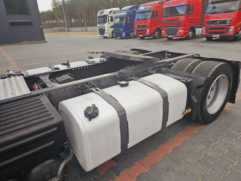 Volvo FH13 XXL 420 EURO 5 2011 r MEGA klima dachowa + KRONE FH13 XXL 420 EURO 5 2011 r MEGA low deck + KRONE