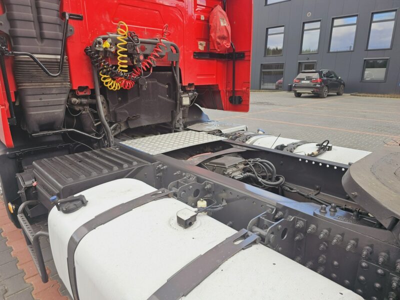 Volvo FH13 XXL 420 EURO 5 2011 r MEGA klima dachowa + KRONE FH13 XXL 420 EURO 5 2011 r MEGA low deck + KRONE