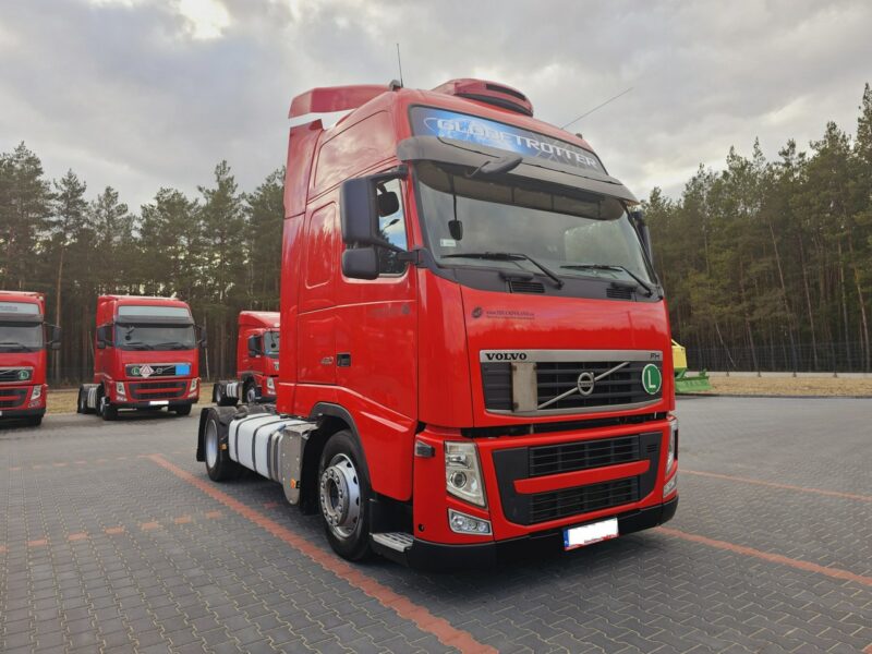 Volvo FH13 XXL 420 EURO 5 2011 r MEGA klima dachowa + KRONE FH13 XXL 420 EURO 5 2011 r MEGA low deck + KRONE