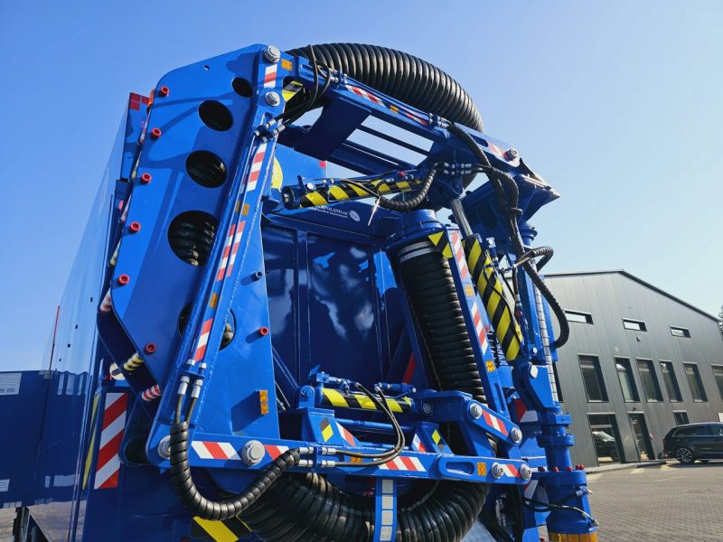 Iveco MTS 4 x turbina odkurzacz koparka ssąca substancje sypkie koparka ssąca substancje sypkie odkurzacz WUKO Saugbagger