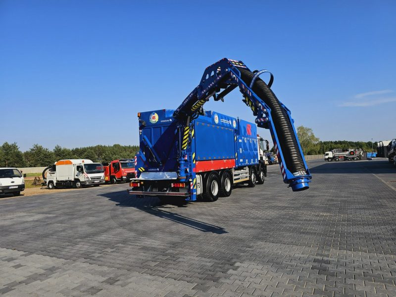 Iveco MTS 4 x turbina odkurzacz koparka ssąca substancje sypkie koparka ssąca substancje sypkie odkurzacz WUKO Saugbagger