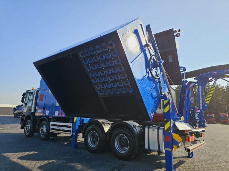 Iveco MTS 4 x turbina odkurzacz koparka ssąca substancje sypkie koparka ssąca substancje sypkie odkurzacz WUKO Saugbagger