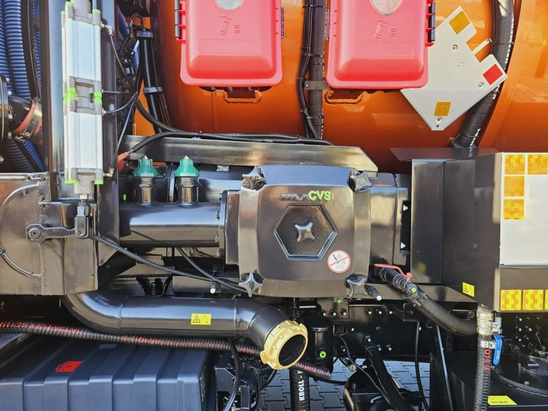 MAN WUKO KROLL ADR KOMBI DO CZYSZCZENIA KANAŁÓW NOWY ADR od 18.04. asenizacyjny separator beczka odpady czyszczenie