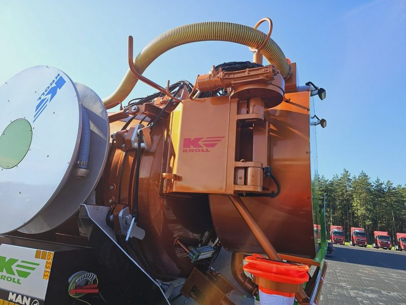 MAN WUKO KROLL ADR KOMBI DO CZYSZCZENIA KANAŁÓW NOWY ADR od 18.04. asenizacyjny separator beczka odpady czyszczenie