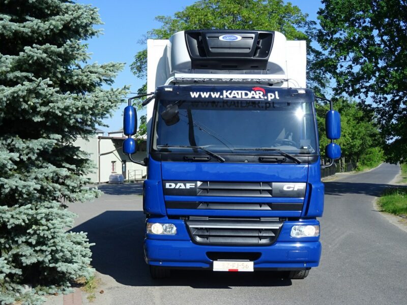 DAF DAF CF 65.220 Euro 5 chłodnia 18 palet winda klapa Sprowadzony DAF CF 65.220 Euro 5 Chłodnia 18 palet drzwi i winda klapa Sprowadzony