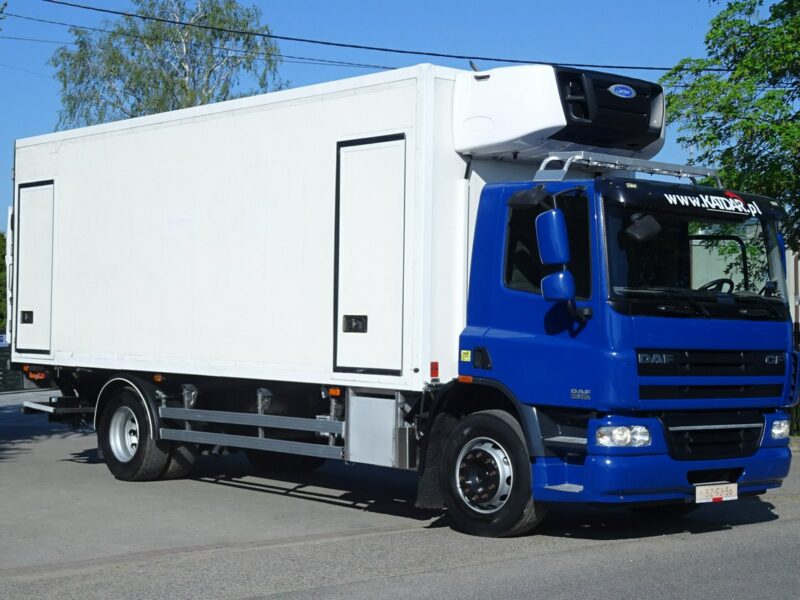 DAF DAF CF 65.220 Euro 5 chłodnia 18 palet winda klapa Sprowadzony DAF CF 65.220 Euro 5 Chłodnia 18 palet drzwi i winda klapa Sprowadzony