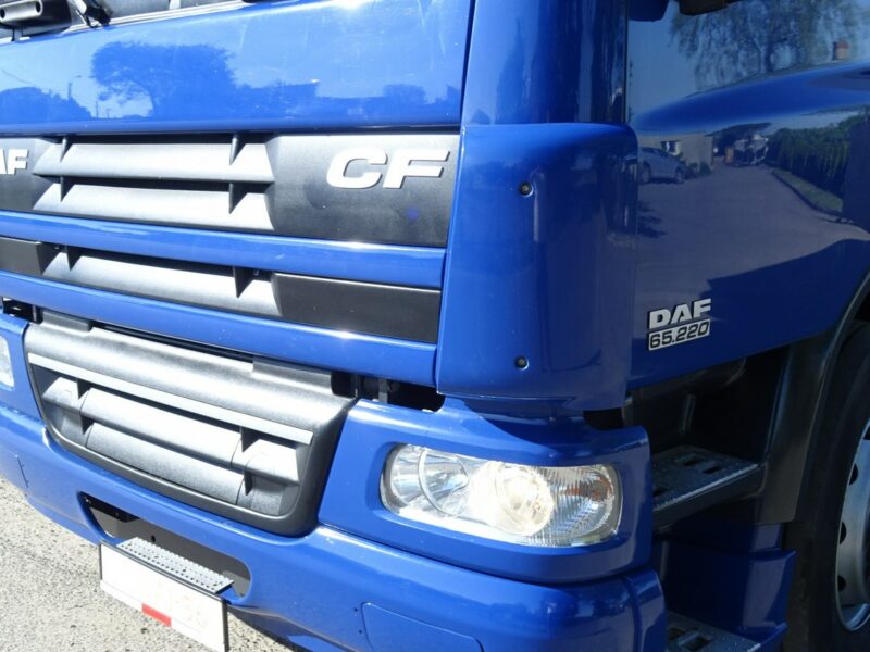 DAF DAF CF 65.220 Euro 5 chłodnia 18 palet winda klapa Sprowadzony DAF CF 65.220 Euro 5 Chłodnia 18 palet drzwi i winda klapa Sprowadzony