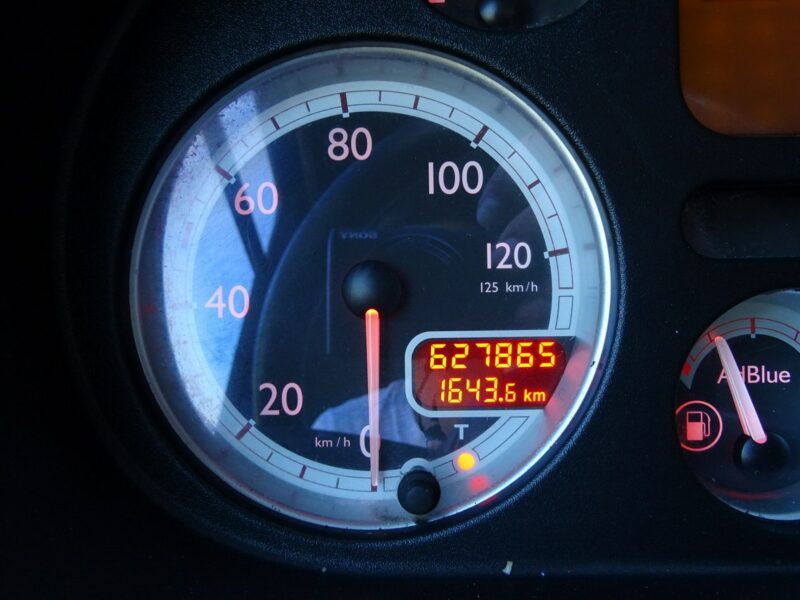 DAF DAF CF 65.220 Euro 5 chłodnia 18 palet winda klapa Sprowadzony DAF CF 65.220 Euro 5 Chłodnia 18 palet drzwi i winda klapa Sprowadzony