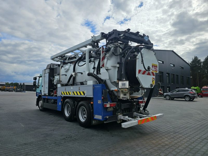 Renault WUKO RIVARD RECYTLING do zbierania odpadów płynnych WUKO asenizacyjny separator beczka odpady czyszczenie kanalizacja