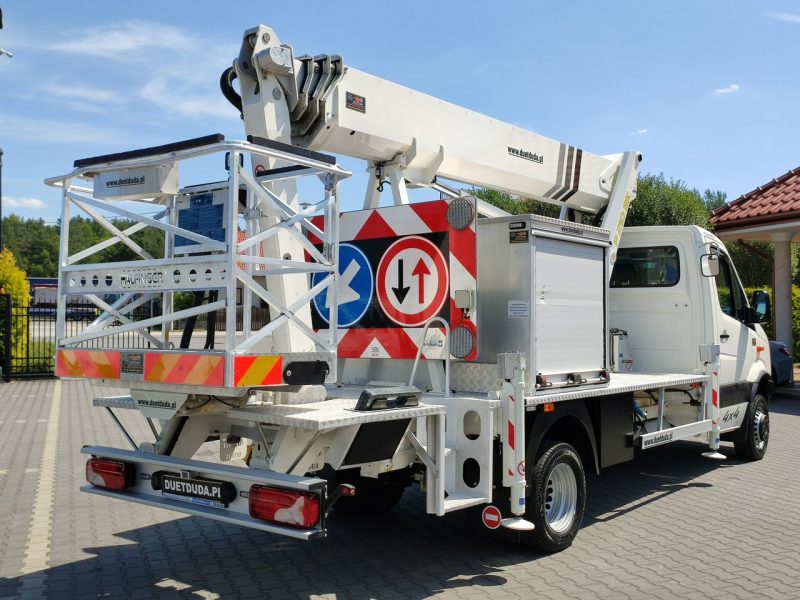 Iveco Volkswagen Crafter 4x4 Zwyżka 21m Palfinger P210BK JIP-Ogon udt Zasięg Boczny 16-metrów 4x4 Reduktor + Blokada Mostu Klimatyzacja P7