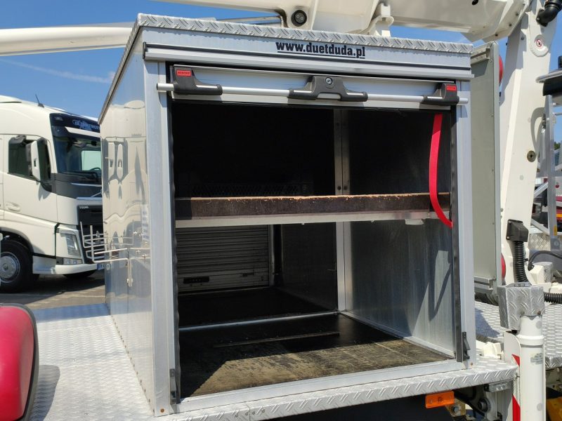 Iveco Volkswagen Crafter 4x4 Zwyżka 21m Palfinger P210BK JIP-Ogon udt Zasięg Boczny 16-metrów 4x4 Reduktor + Blokada Mostu Klimatyzacja P7