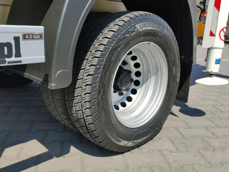 Iveco Volkswagen Crafter 4x4 Zwyżka 21m Palfinger P210BK JIP-Ogon udt Zasięg Boczny 16-metrów 4x4 Reduktor + Blokada Mostu Klimatyzacja P7