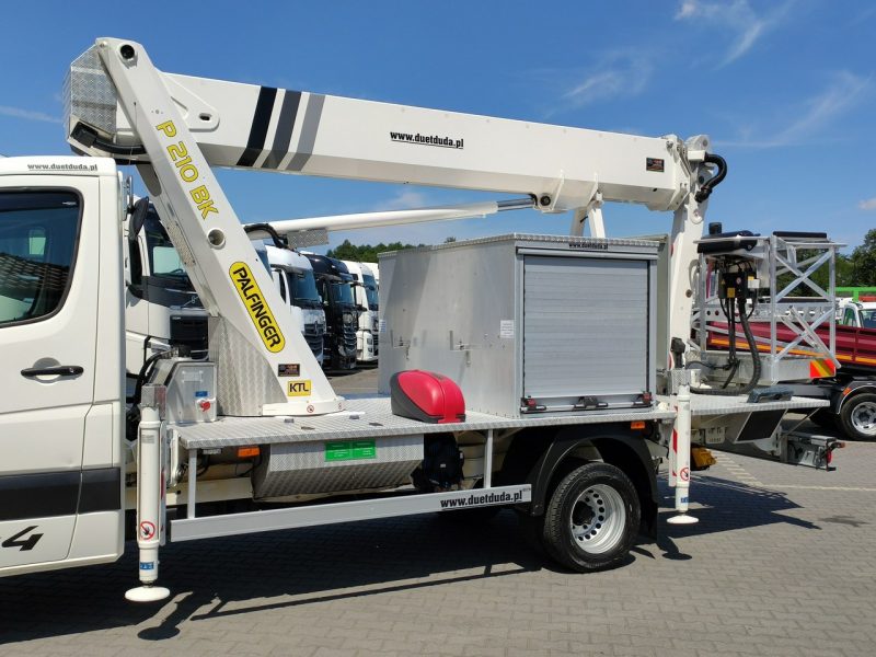 Iveco Volkswagen Crafter 4x4 Zwyżka 21m Palfinger P210BK JIP-Ogon udt Zasięg Boczny 16-metrów 4x4 Reduktor + Blokada Mostu Klimatyzacja P7