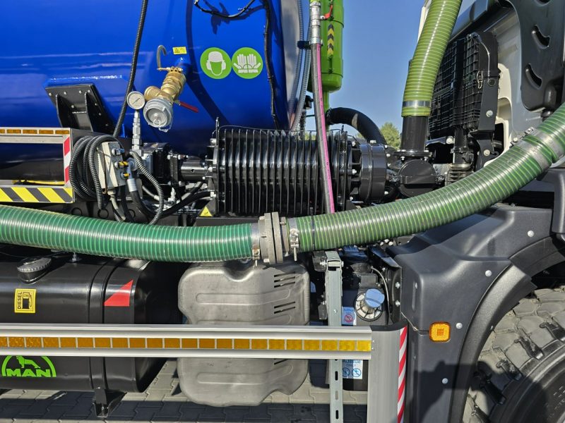 MAN 4x4 WUKO GAMON PW8 do zbierania odpadów płynnych separatorów EURO6 WUKO asenizacyjny separator beczka odpady czyszczenie kanalizacj