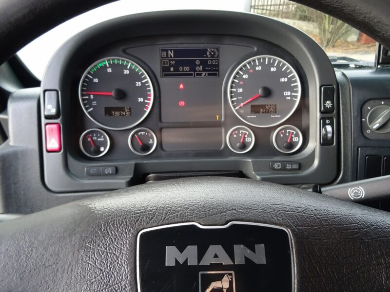 MAN TGM 18.250 Euro 5 chłodnia 20 palet winda sprowadzony MAN TGM 18.250 euro 5 chłodnia carrier supra 950 20 palet ks.serwisowa