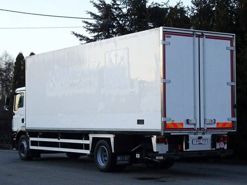MAN TGM 18.250 Euro 5 chłodnia 20 palet winda sprowadzony MAN TGM 18.250 euro 5 chłodnia carrier supra 950 20 palet ks.serwisowa