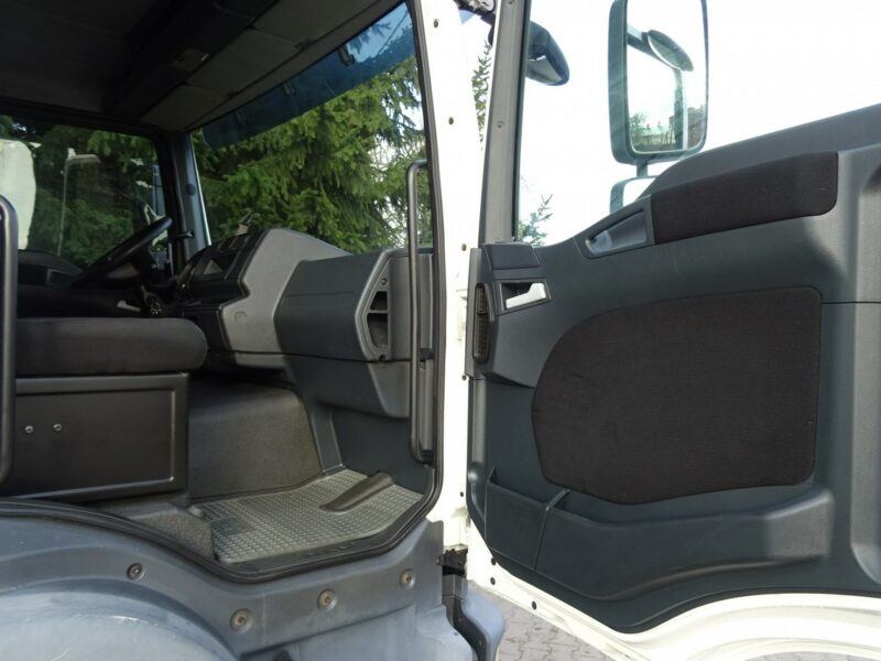 MAN TGM 18.250 Euro 5 chłodnia 20 palet winda sprowadzony MAN TGM 18.250 euro 5 chłodnia carrier supra 950 20 palet ks.serwisowa