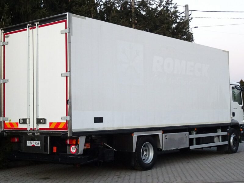MAN TGM 18.250 Euro 5 chłodnia 20 palet winda sprowadzony MAN TGM 18.250 euro 5 chłodnia carrier supra 950 20 palet ks.serwisowa