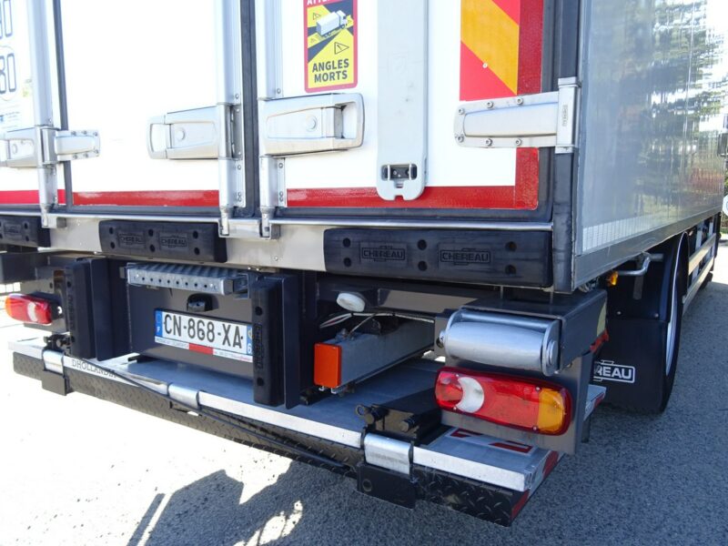 Renault Premium 270 DXI Euro 5 chłodnia Chereau 19 pal.tylko 399tys.km! Renault Premium 270 DXI Tylko 402tys.km! chłodnia Euro 5 Sprowadzony