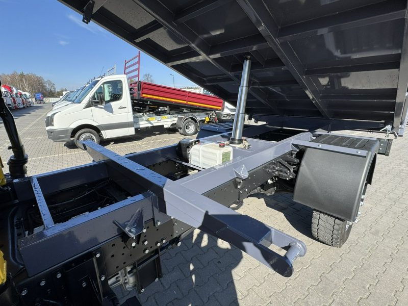 Mitsubishi Canter Fuso 4x4 17C18D 4.9/180KM Wywrotka 3-stronna Brygadówka DOKA 7 osób Klimatyzacja DMC- 7500kg UNIKAT Super Stan !!!
