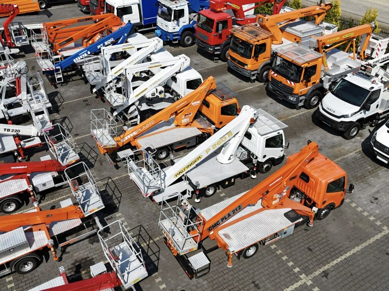 Nissan Zwyżka Podnośnik Koszowy 4X4 CABSTAR MAXITY SPRINTER IVECO MAN Wysokość Podnoszenia 18m 20m 21m 22m 25m 26m 27m 28m 30m 33m