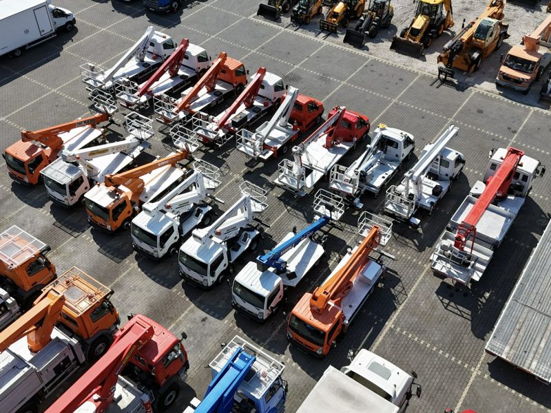 Nissan Zwyżka Podnośnik Koszowy 4X4 CABSTAR MAXITY SPRINTER IVECO MAN Wysokość Podnoszenia 18m 20m 21m 22m 25m 26m 27m 28m 30m 33m