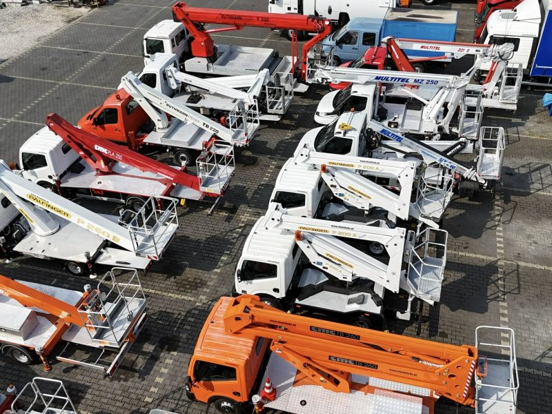 Nissan Zwyżka Podnośnik Koszowy 4X4 CABSTAR MAXITY SPRINTER IVECO MAN Wysokość Podnoszenia 18m 20m 21m 22m 25m 26m 27m 28m 30m 33m