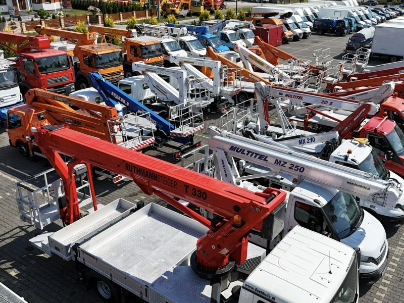 Nissan Zwyżka Podnośnik Koszowy 4X4 CABSTAR MAXITY SPRINTER IVECO MAN Wysokość Podnoszenia 18m 20m 21m 22m 25m 26m 27m 28m 30m 33m