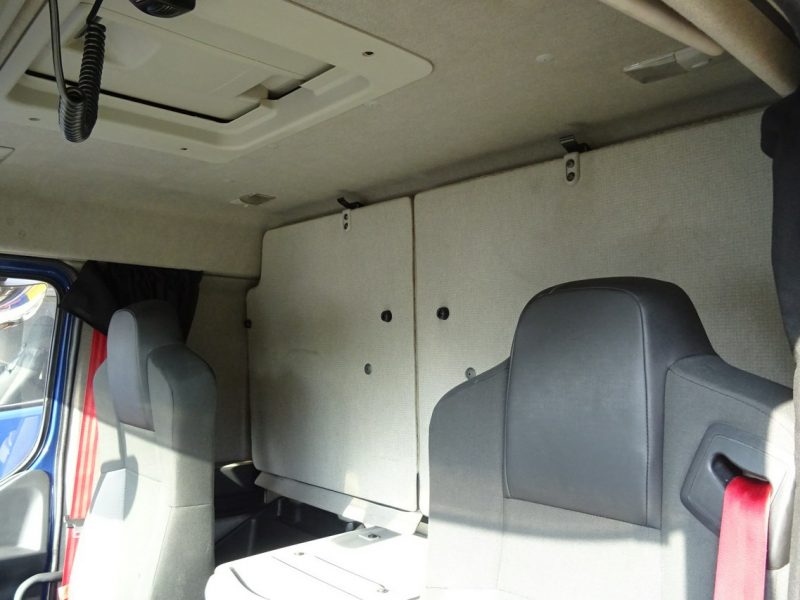 Renault Midlum D12 Euro 6 kontener 18p z windą klapa sypial sprowadzony! renault Midlum D12 Euro6 sypialna kontener winda 18 palet