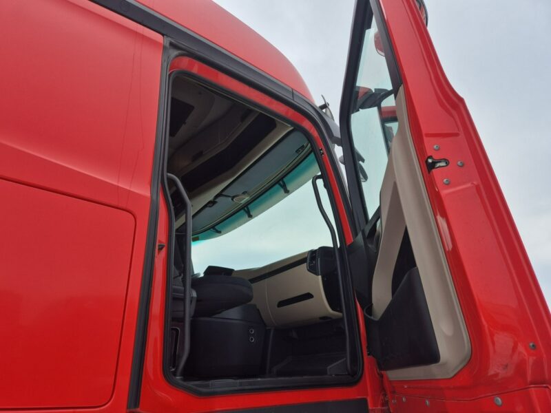 Mercedes Actros