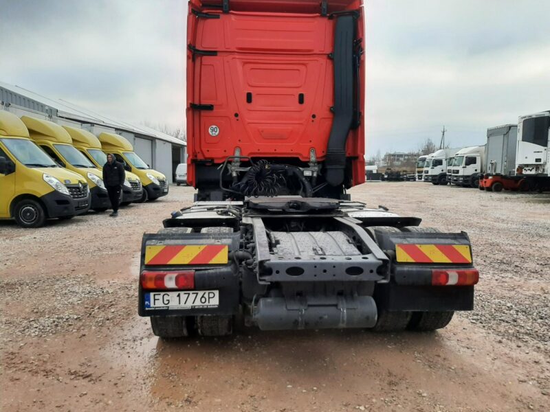 Mercedes Actros