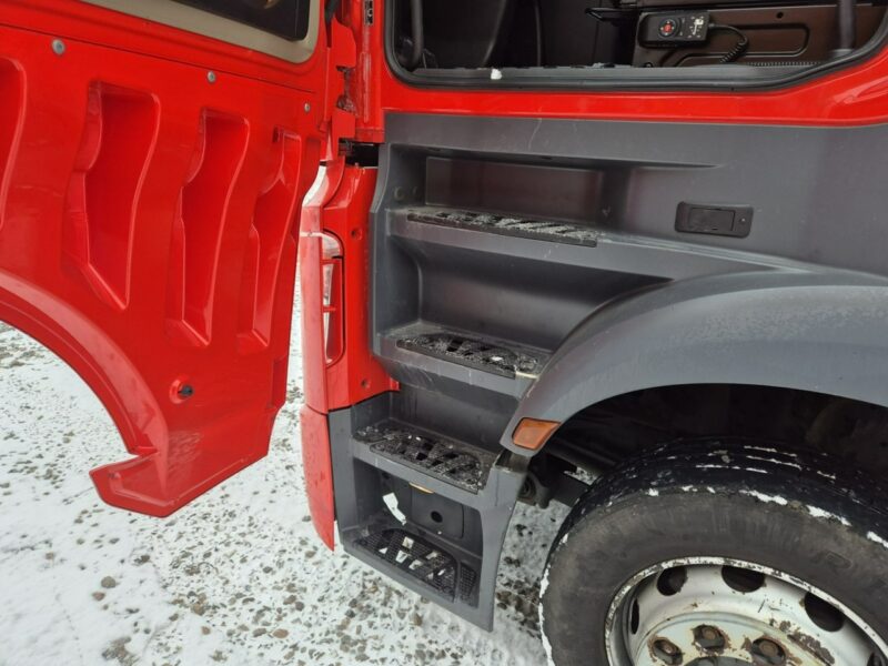 Mercedes Actros