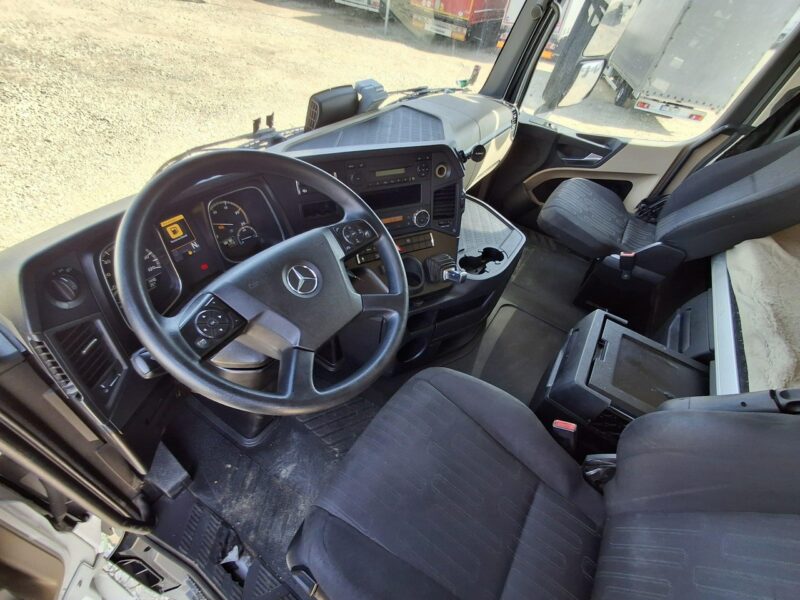 Mercedes Actros