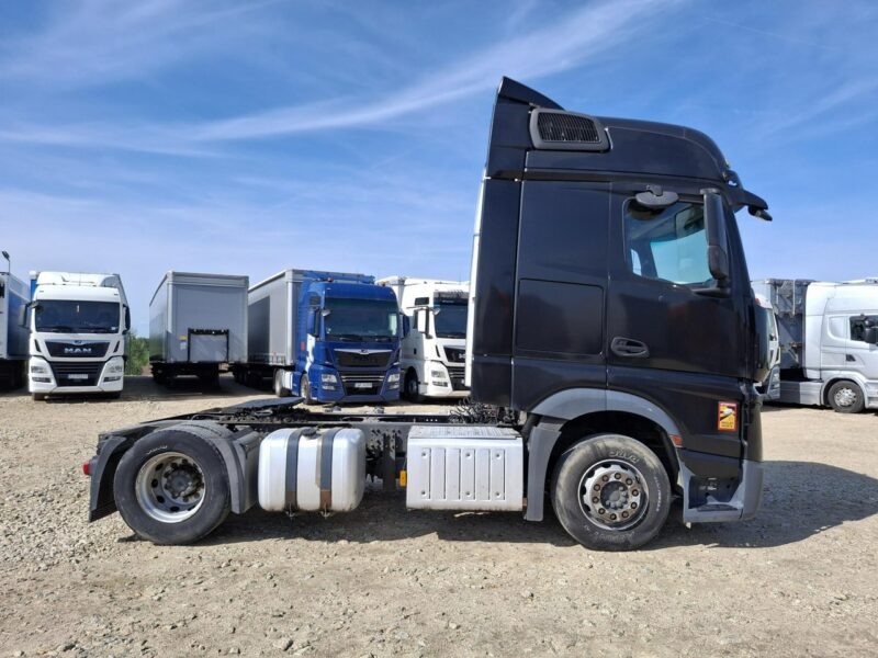 Mercedes Actros