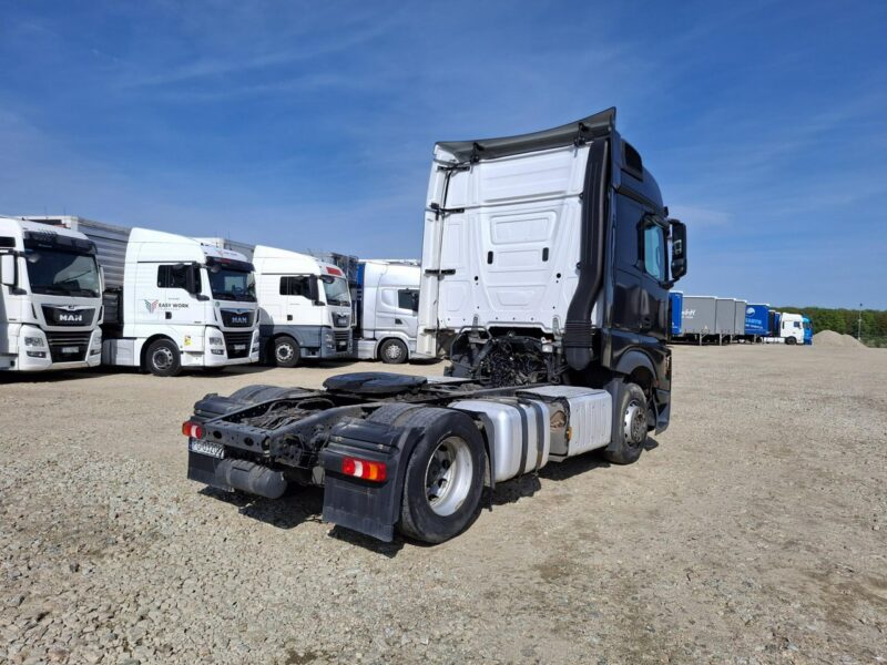 Mercedes Actros