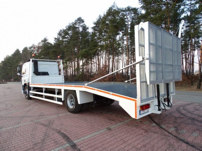 DAF LF 45.210 Laweta Pomoc Drogowa Specjalny Przebieg Udokumentowany, Hydrauliczna klapa najazdowa, EURO 5,Poduszki