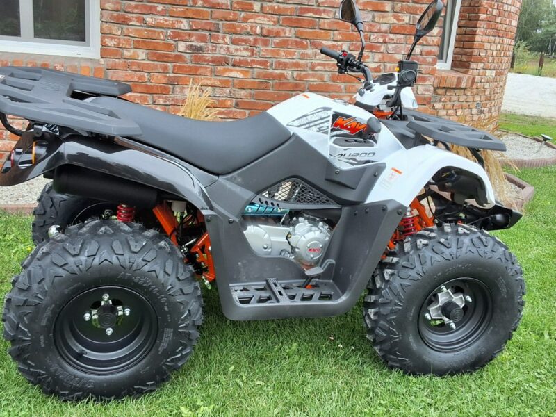 KAYO AU SALON MOTOCYKLOWY MOTOEAGLES Kayo AU 200. Sprawdż ofertę i Serwis