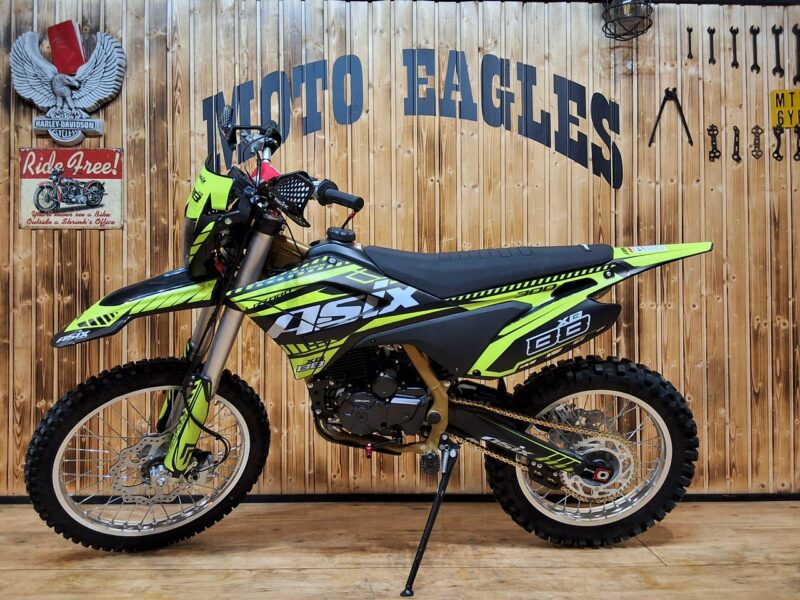 ASIX Inny xb-88 ASIX XB88 CROSS kros o pojemności 300 z 22 konnym silnikiem